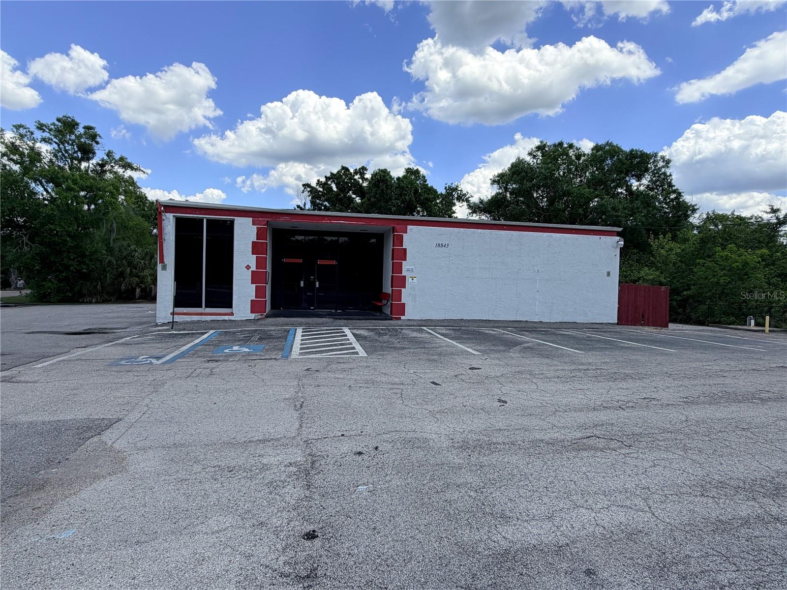 18843 N 41 HWY, LUTZ, FL — photo 11