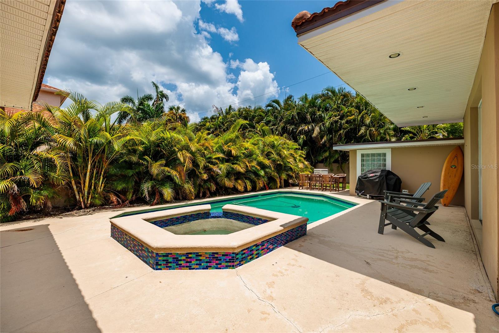 300 BRIGHTWATERS BLVD NE, ST PETERSBURG, FL — photo 21