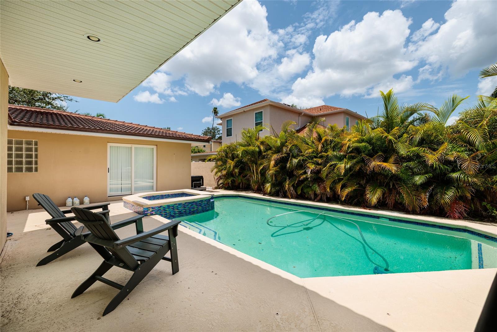 300 BRIGHTWATERS BLVD NE, ST PETERSBURG, FL — photo 23