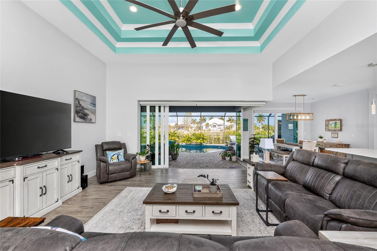 9305 SPRING CIR, PORT CHARLOTTE, FL — photo 9