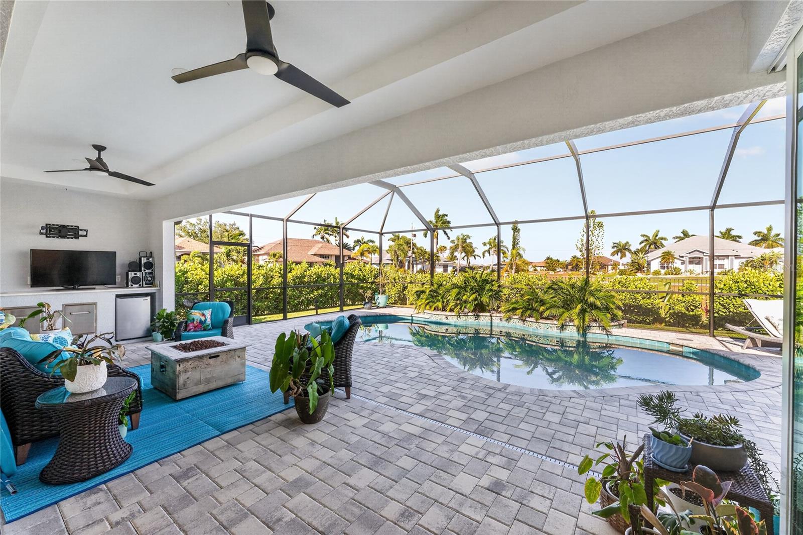 9305 SPRING CIR, PORT CHARLOTTE, FL — photo 50