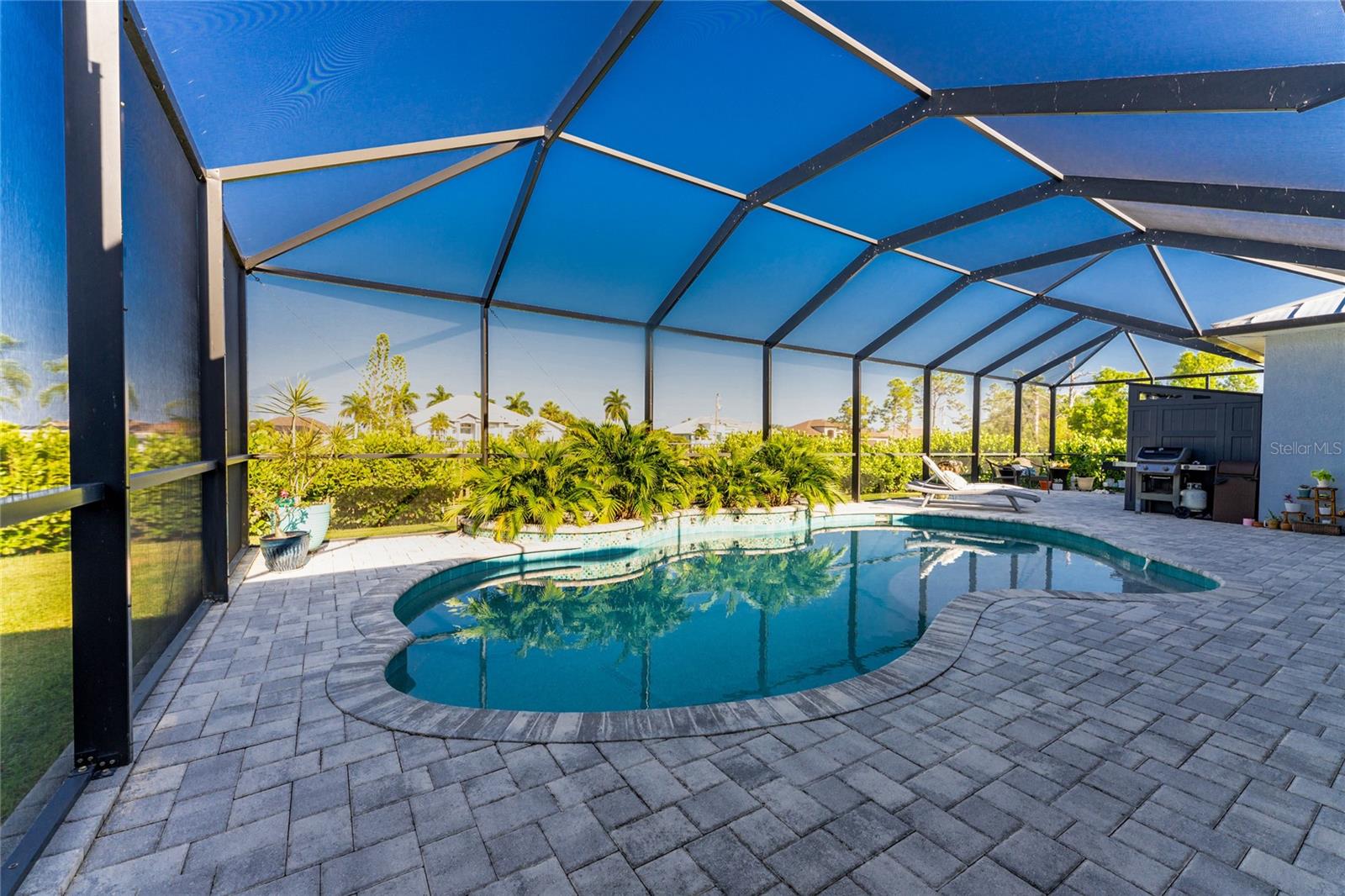 9305 SPRING CIR, PORT CHARLOTTE, FL — photo 56