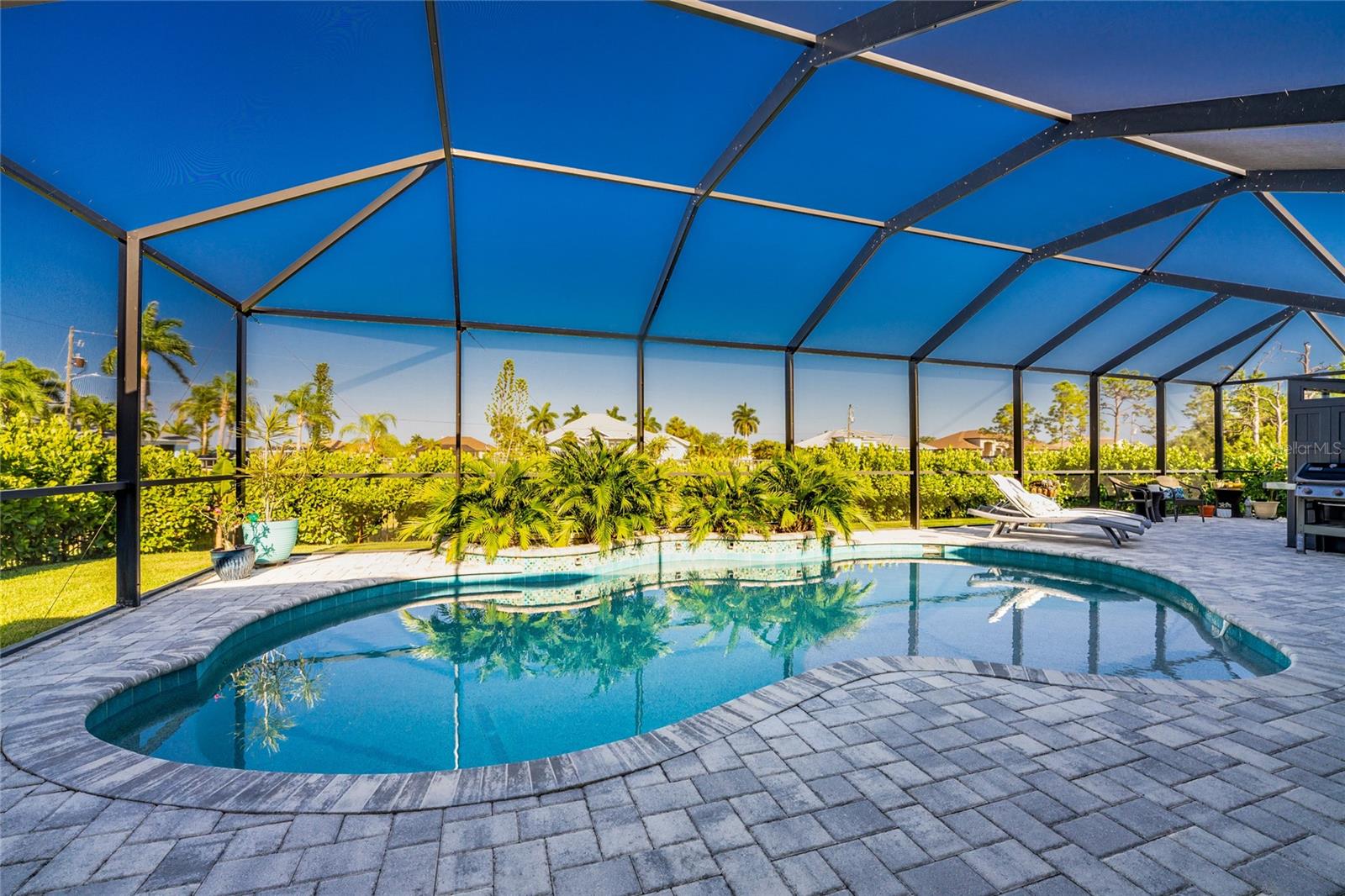 9305 SPRING CIR, PORT CHARLOTTE, FL — photo 57