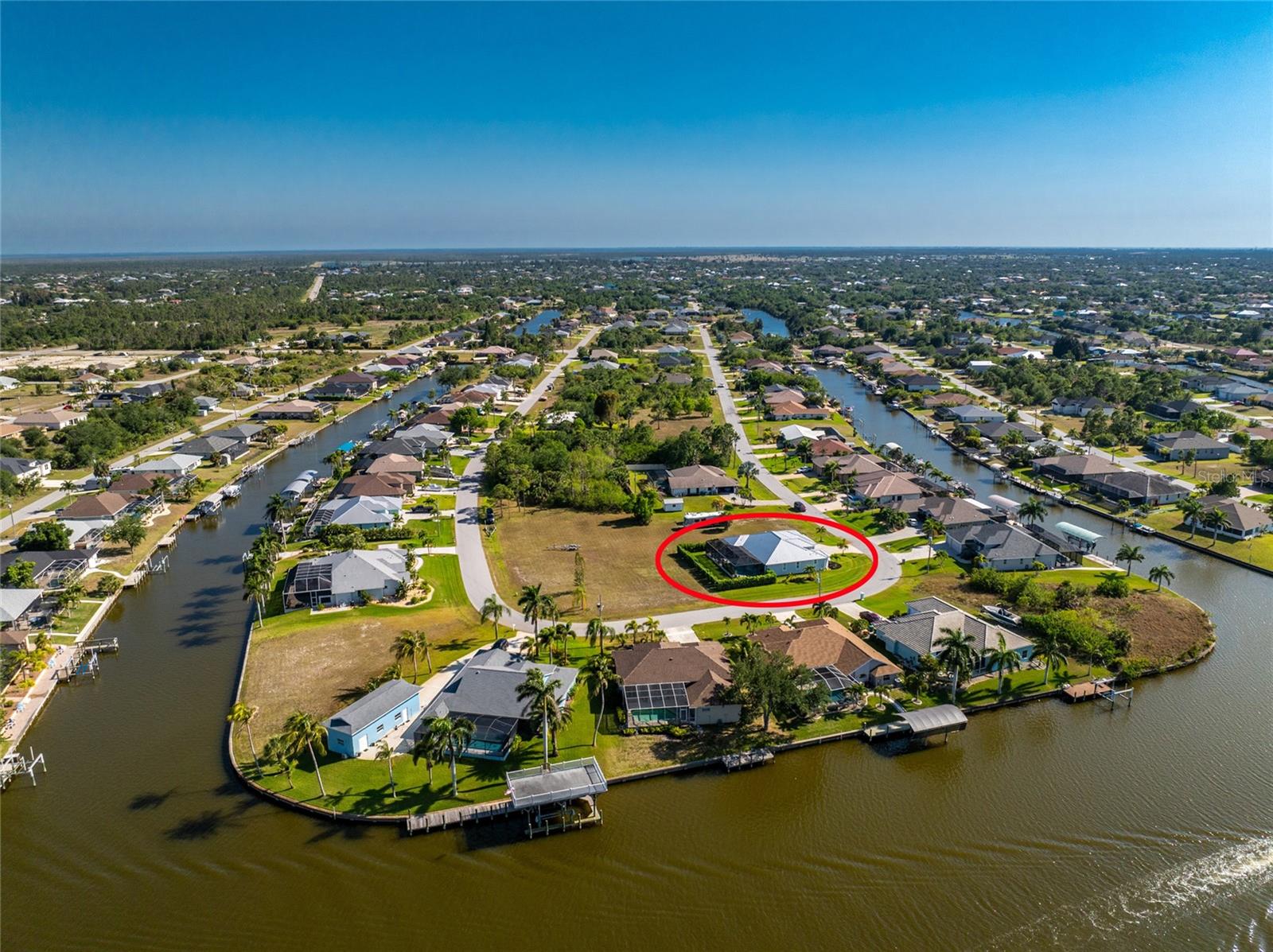 9305 SPRING CIR, PORT CHARLOTTE, FL — photo 88