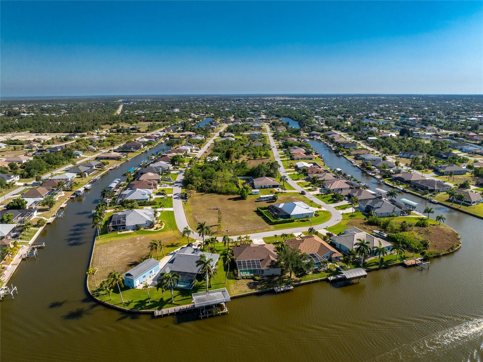 9305 SPRING CIR, PORT CHARLOTTE, FL — photo 89