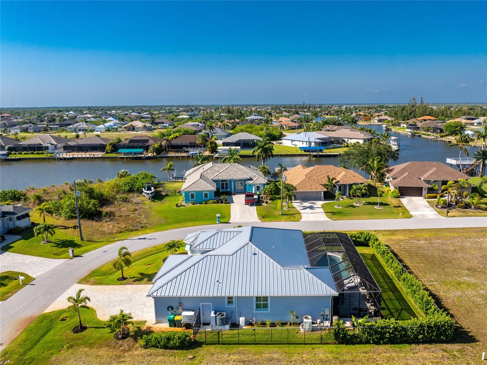 9305 SPRING CIR, PORT CHARLOTTE, FL — photo 93