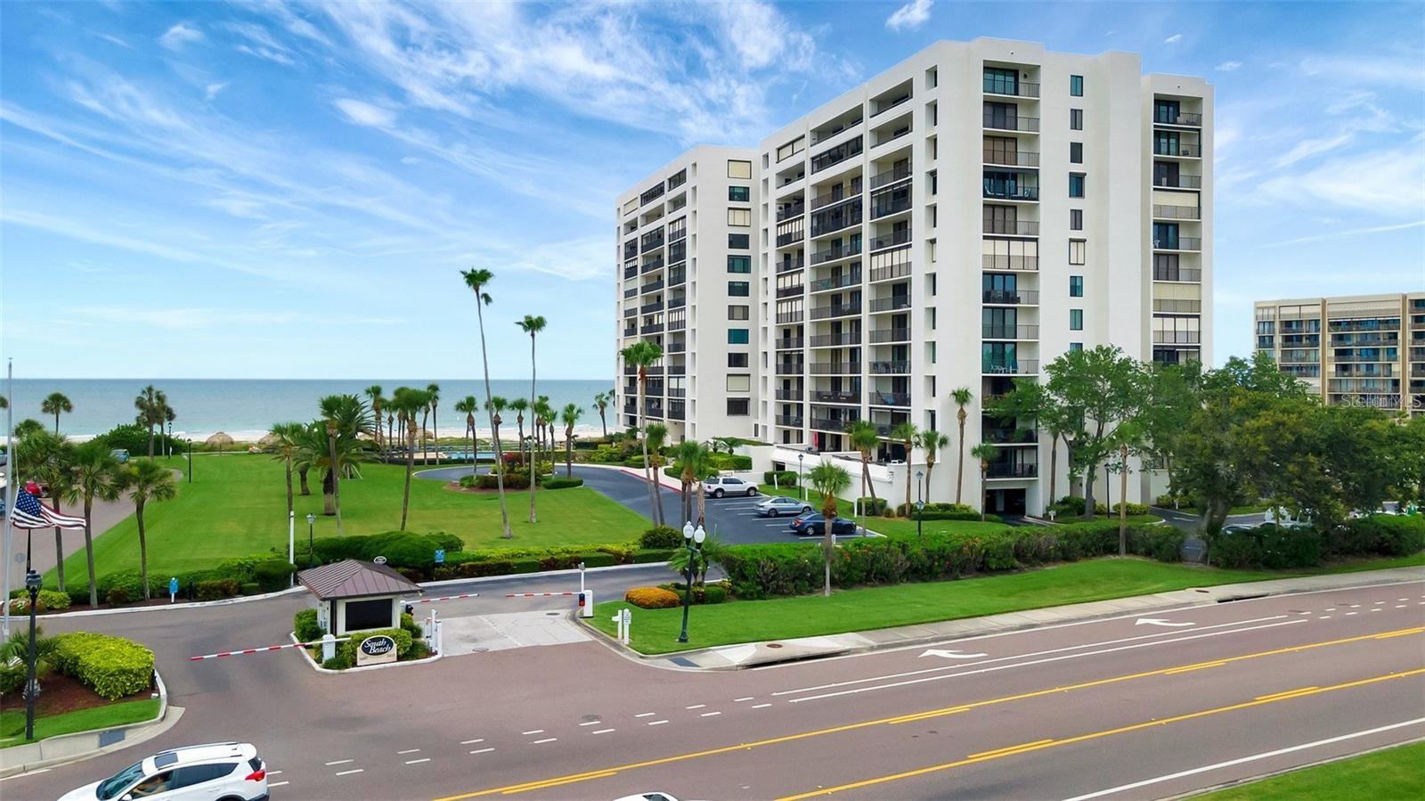 1460 GULF BLVD #308, CLEARWATER BEACH, FL