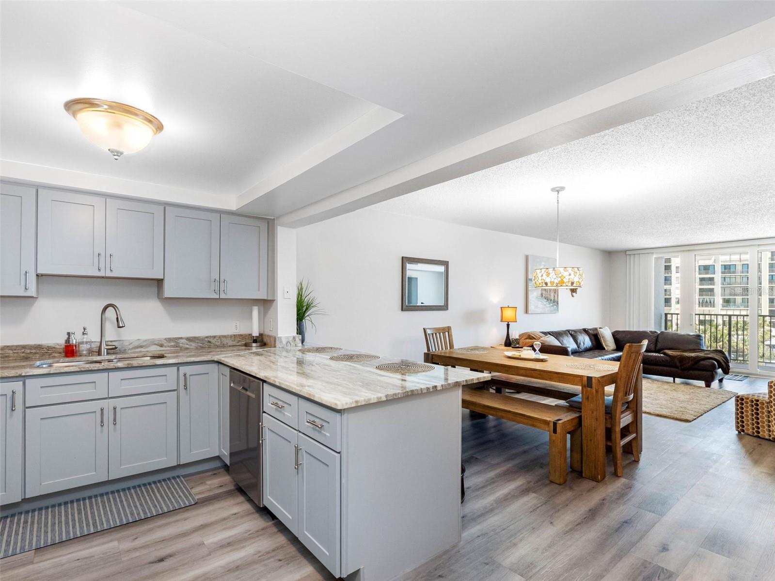 1460 GULF BLVD #308, CLEARWATER BEACH, FL — photo 10