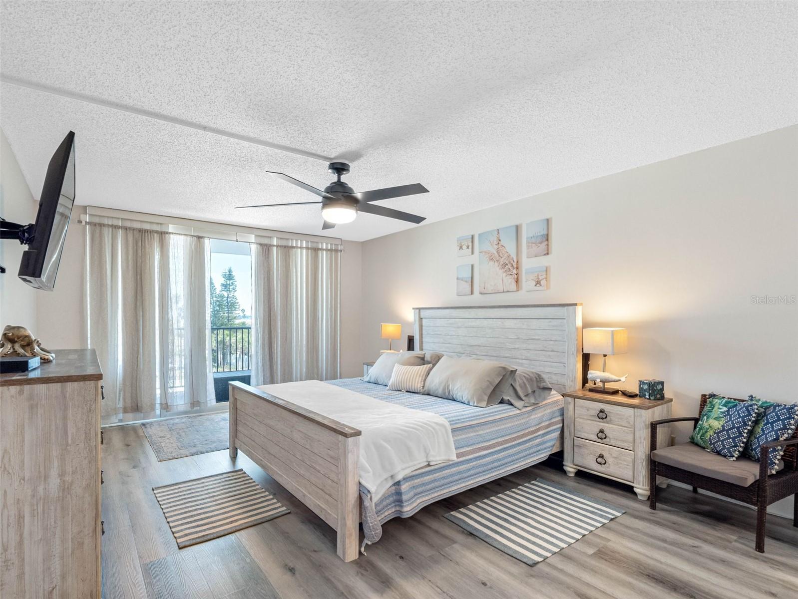 1460 GULF BLVD #308, CLEARWATER BEACH, FL — photo 22