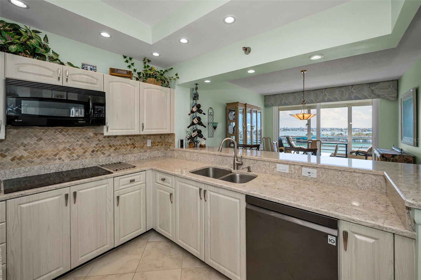7882 SAILBOAT KEY BLVD S #605, SOUTH PASADENA, FL — photo 20