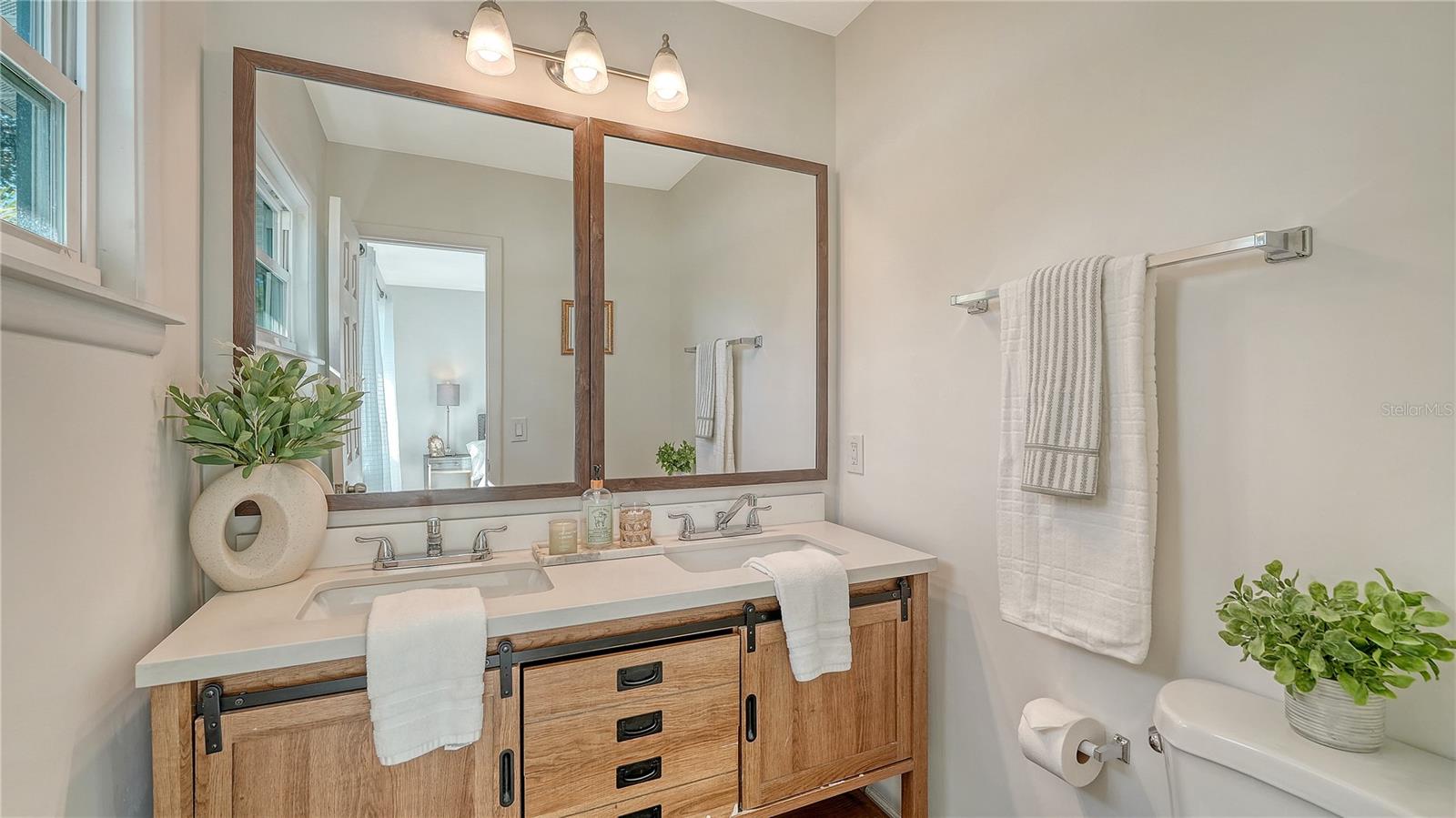 209 BRIGGS CT, SARASOTA, FL — photo 18