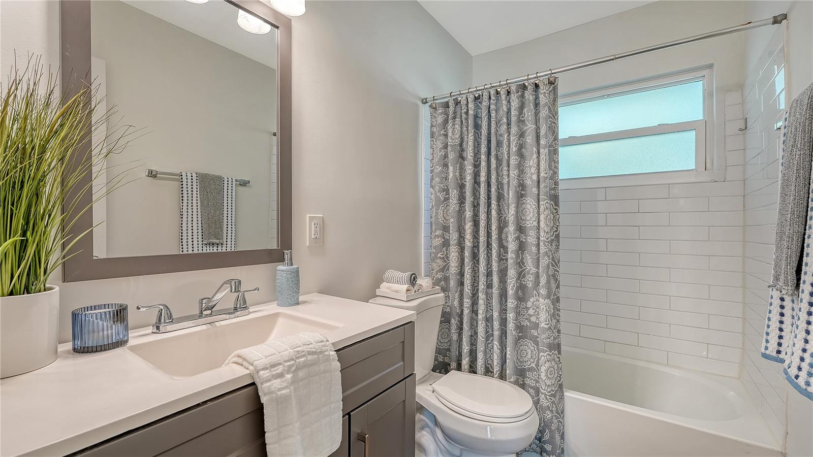 209 BRIGGS CT, SARASOTA, FL — photo 23