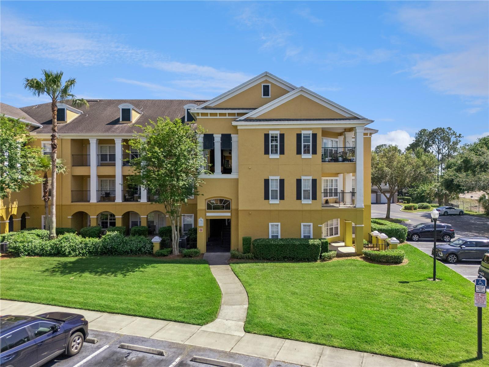3751 CONROY RD #2325, ORLANDO, FL