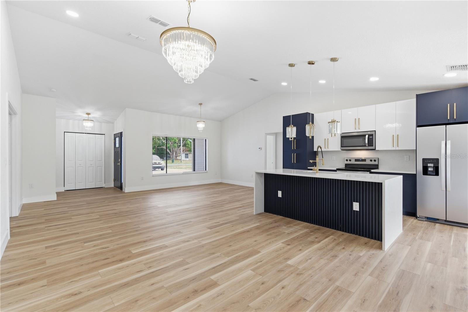 1215 WATERFALL DR, SPRING HILL, FL — photo 10