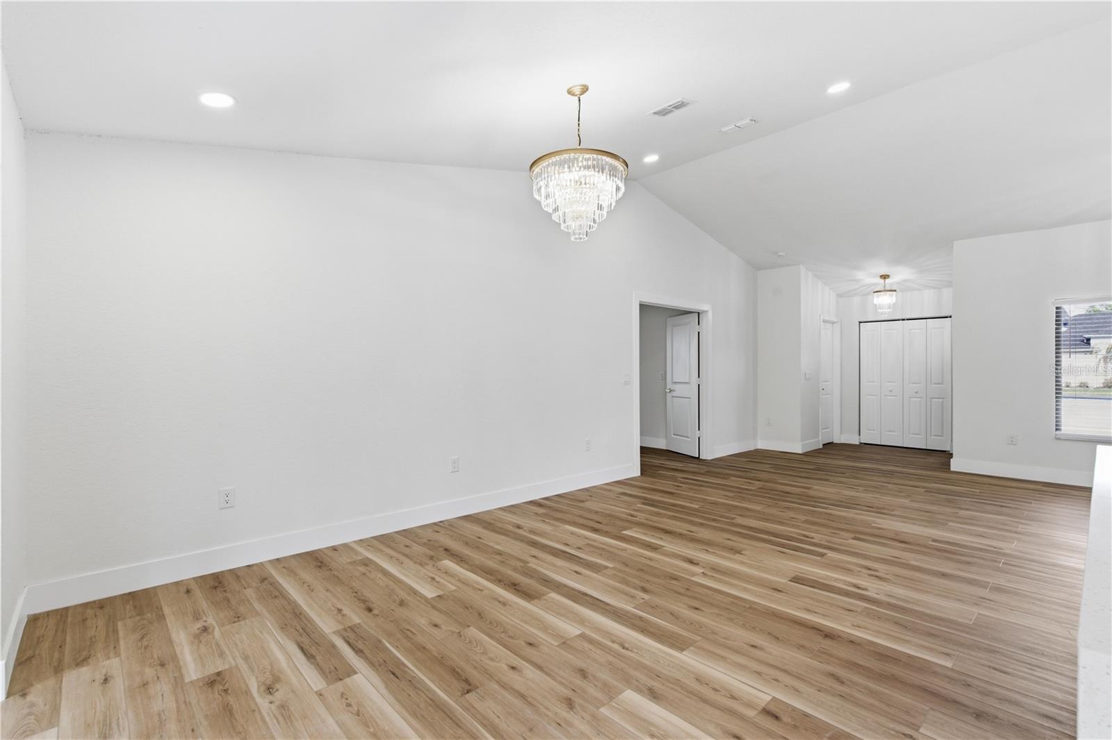 1215 WATERFALL DR, SPRING HILL, FL — photo 14