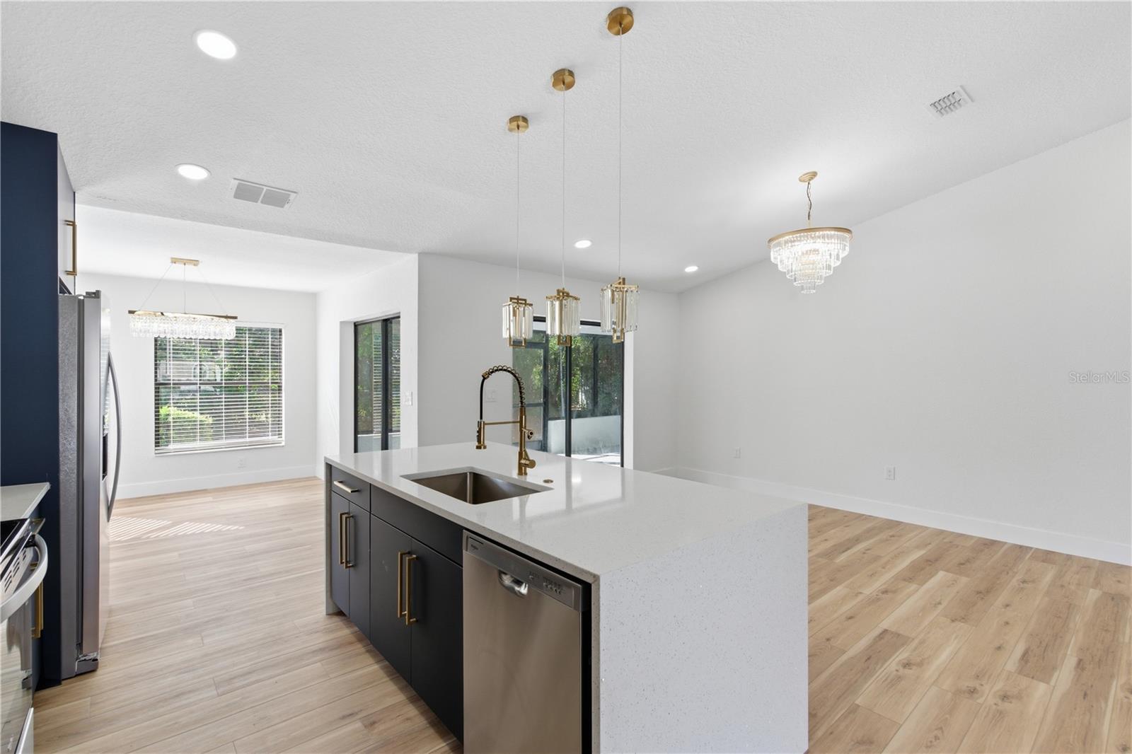 1215 WATERFALL DR, SPRING HILL, FL — photo 21