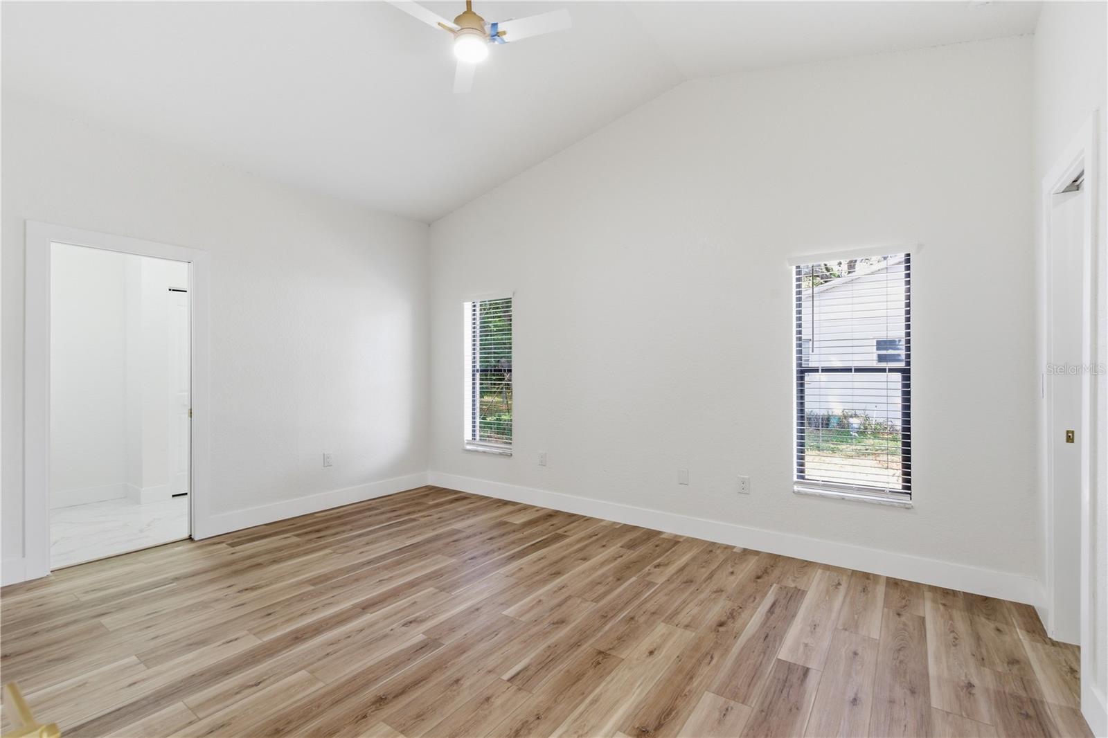 1215 WATERFALL DR, SPRING HILL, FL — photo 26