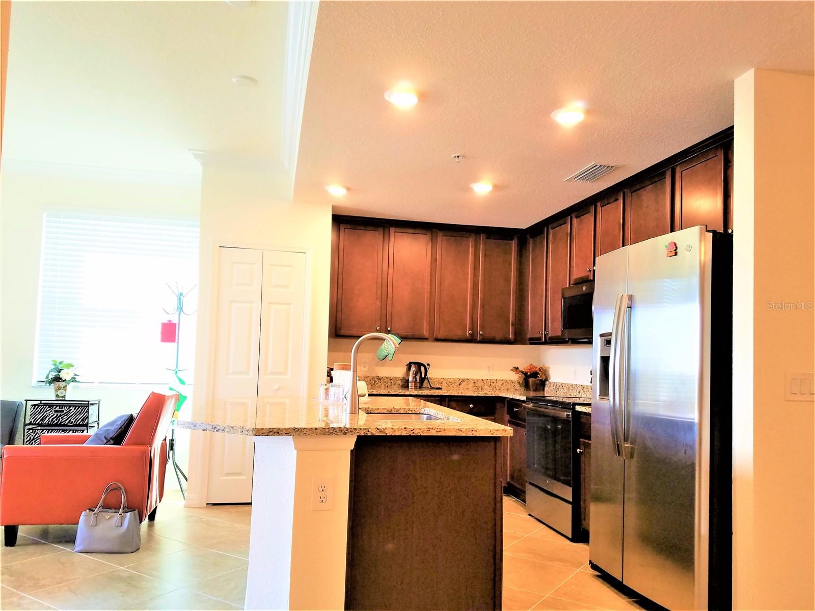 17108 VARDON TER #208, LAKEWOOD RANCH, FL — photo 3