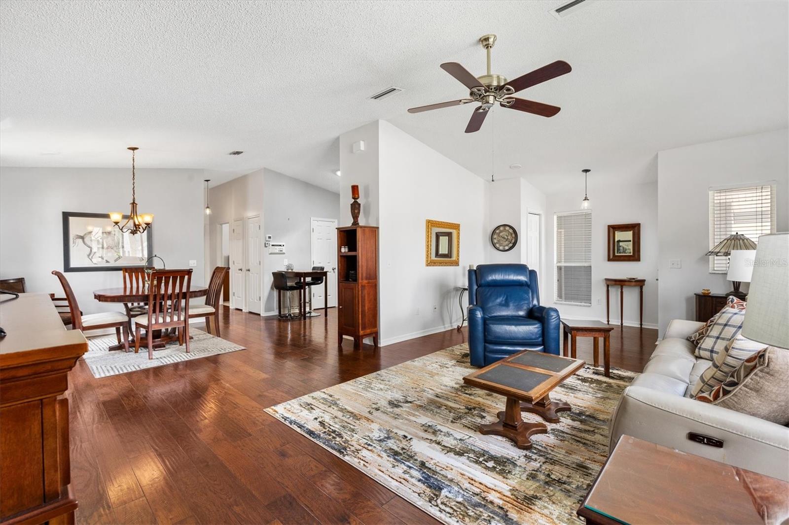 406 DEL MAR DR, LADY LAKE, FL — photo 11