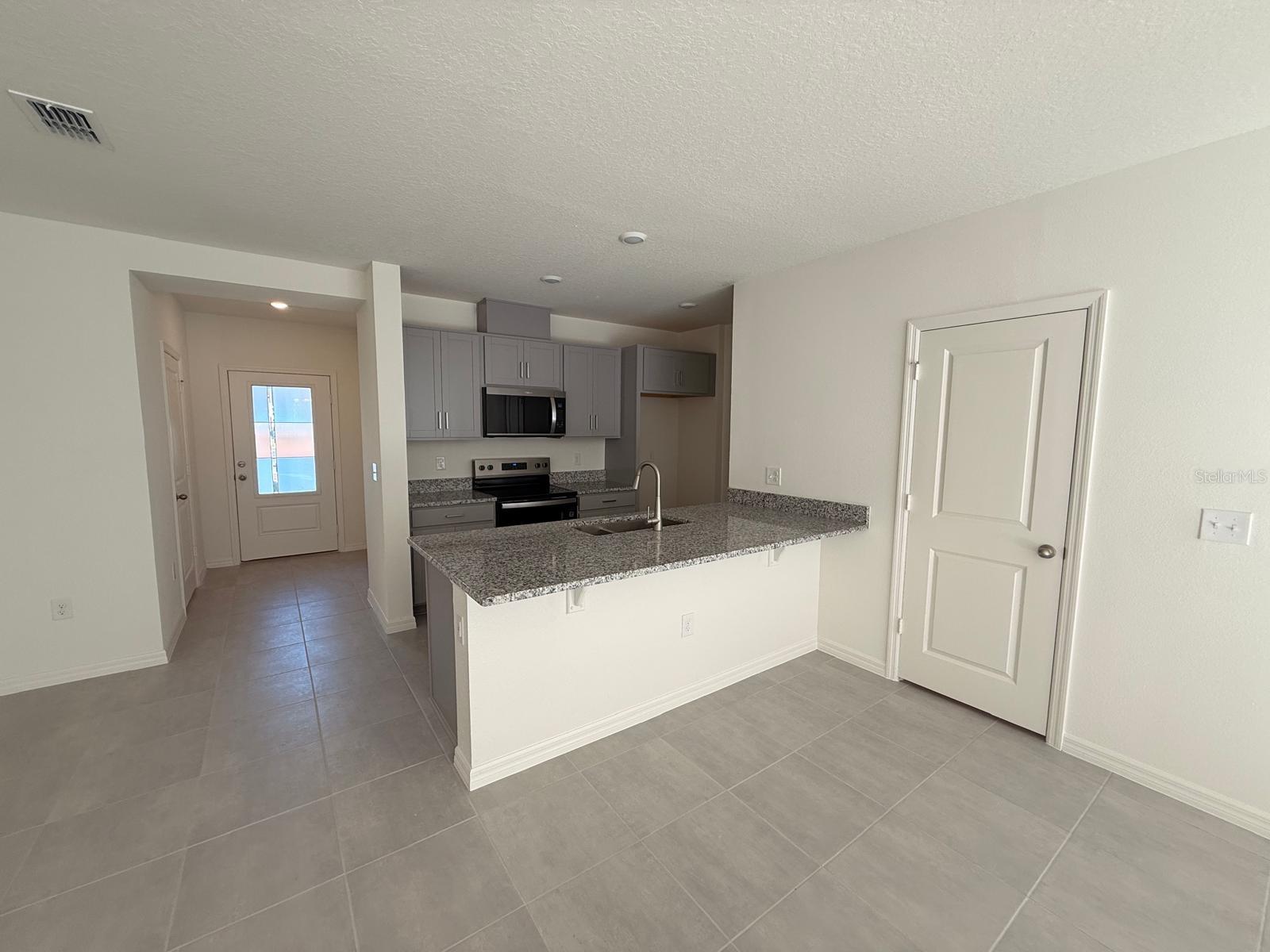 16607 LUMINARY LOOP, CLERMONT, FL — photo 5