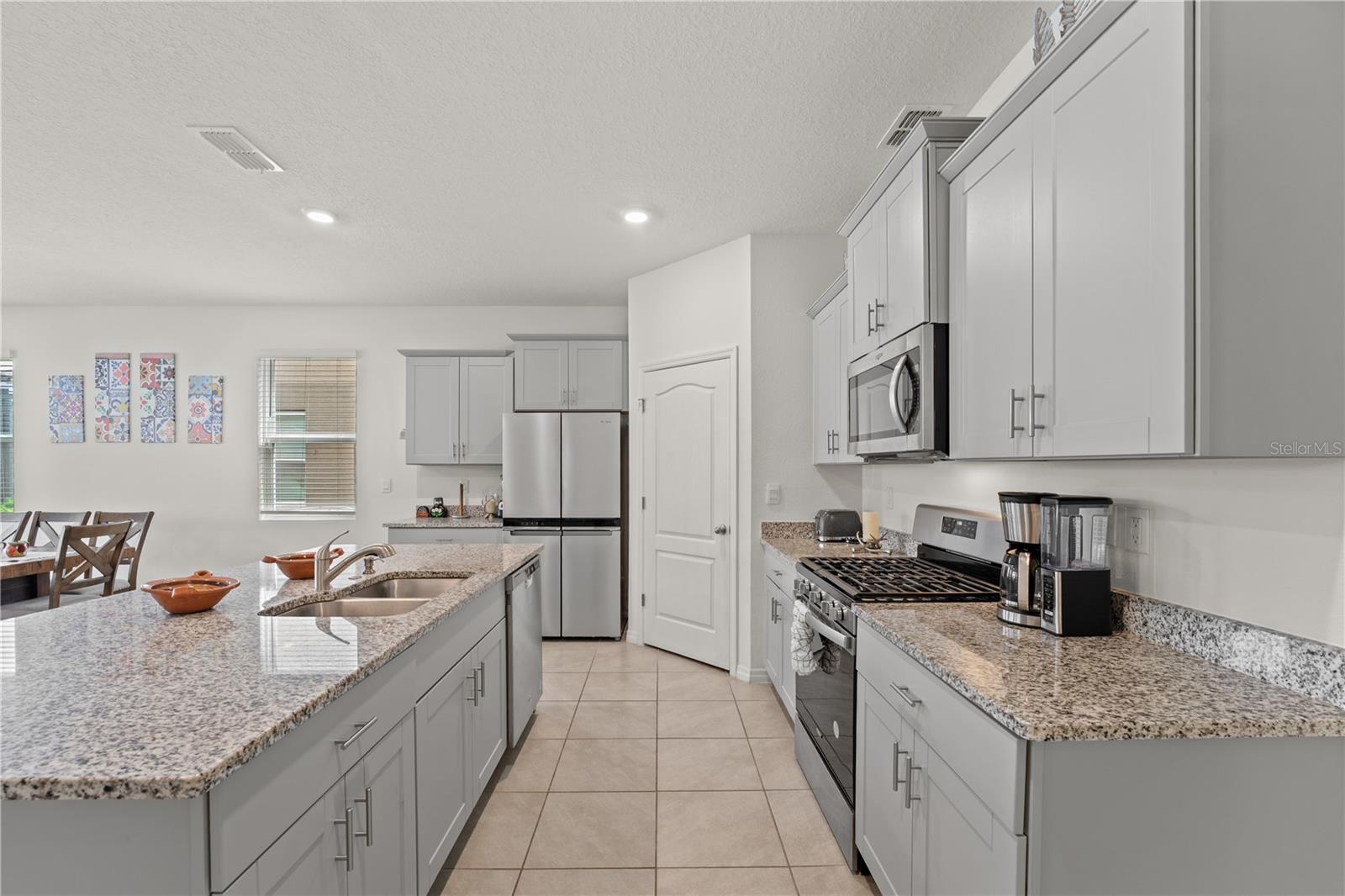 7630 OAKMOSS LOOP, DAVENPORT, FL — photo 16