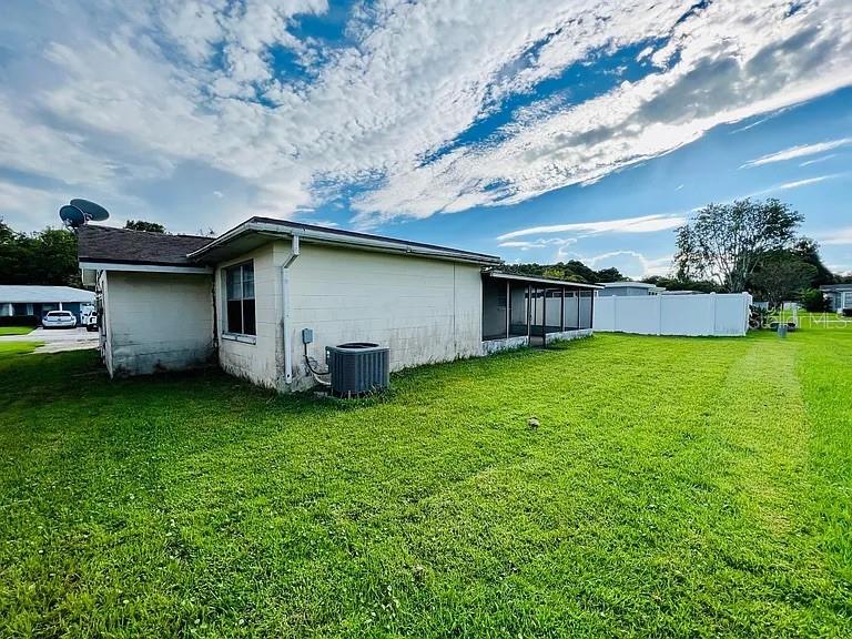 7907 YUCCA DR, NEW PORT RICHEY, FL — photo 7