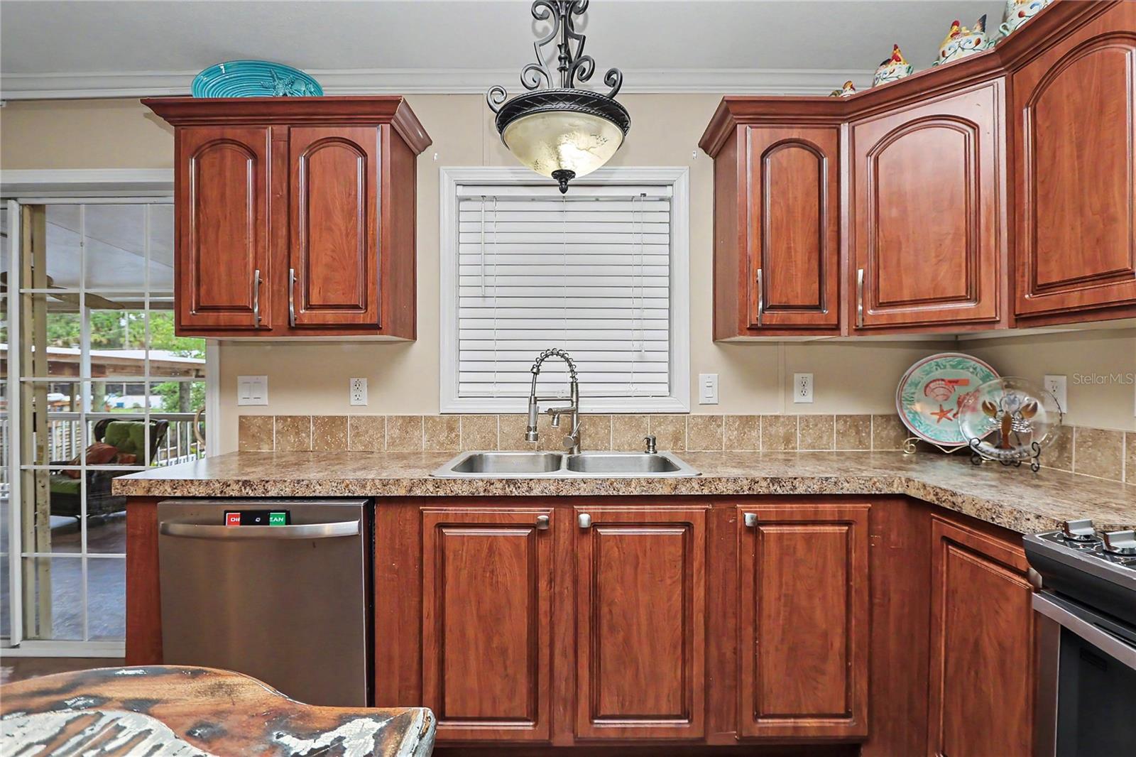 56348 MAPLE RD, ASTOR, FL — photo 23