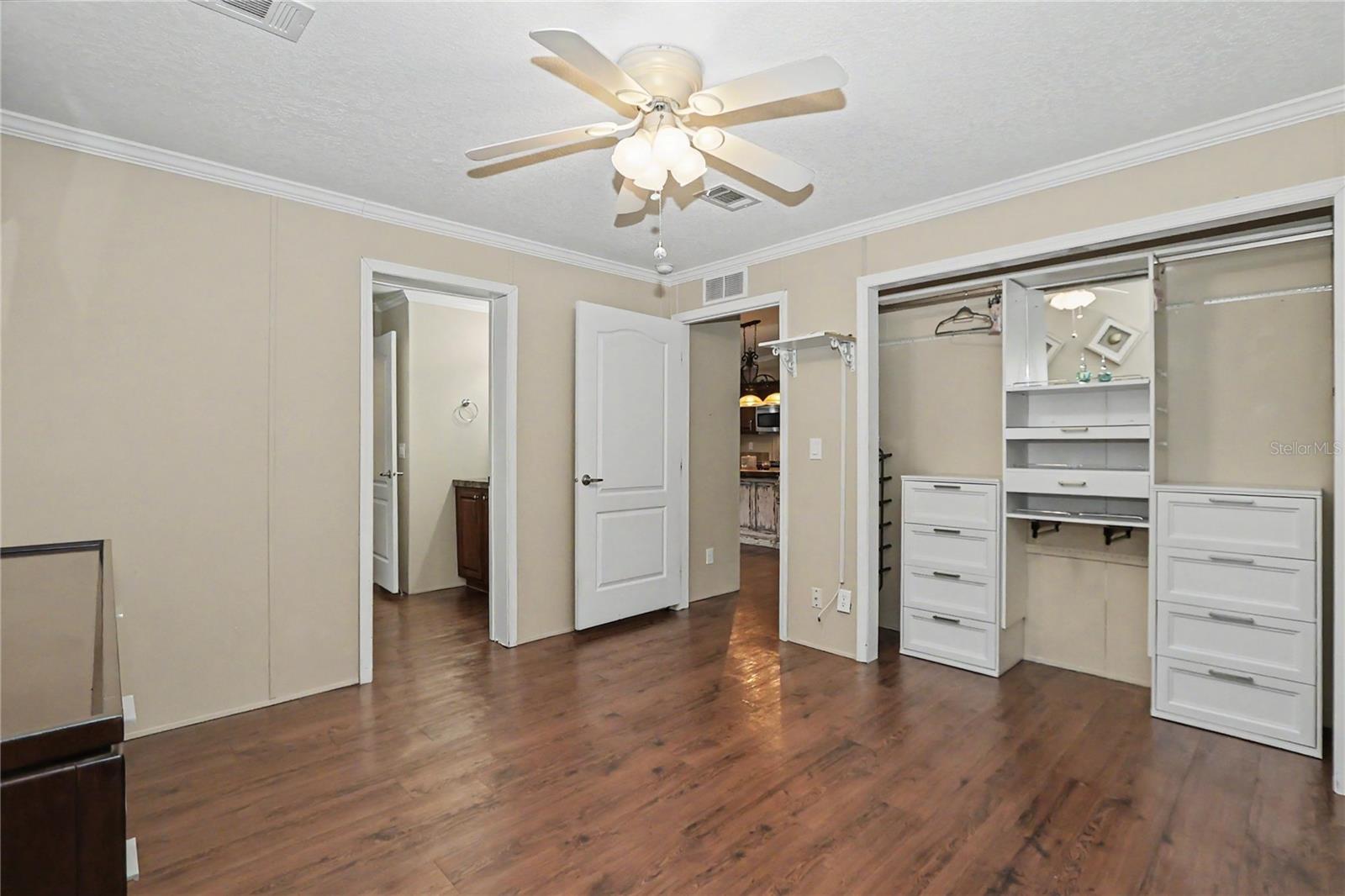 56348 MAPLE RD, ASTOR, FL — photo 41