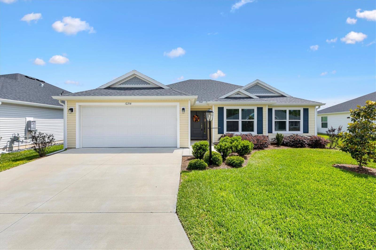 1054 JOETTE PL, THE VILLAGES, FL