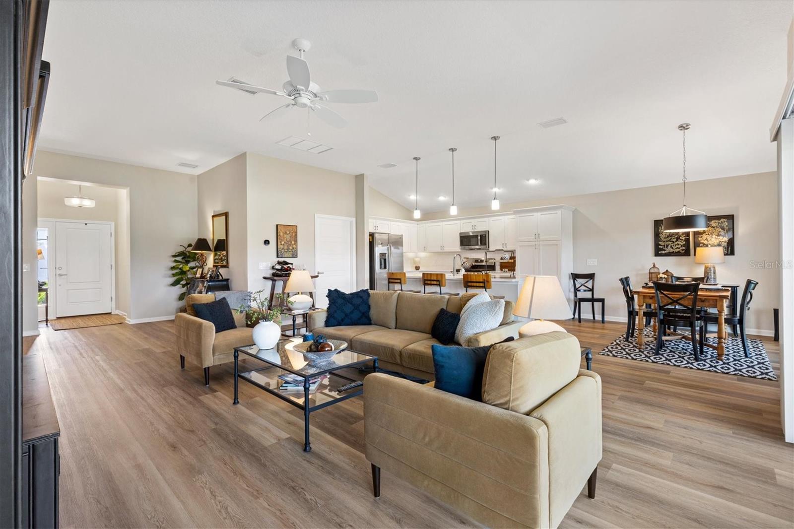 1054 JOETTE PL, THE VILLAGES, FL — photo 13
