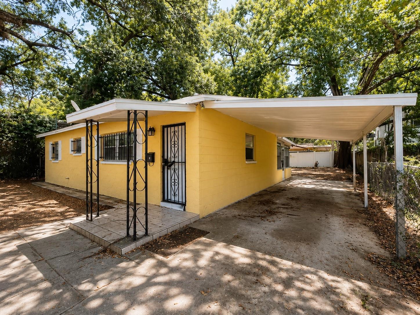 1003 E 22ND AVE, TAMPA, FL — photo 2