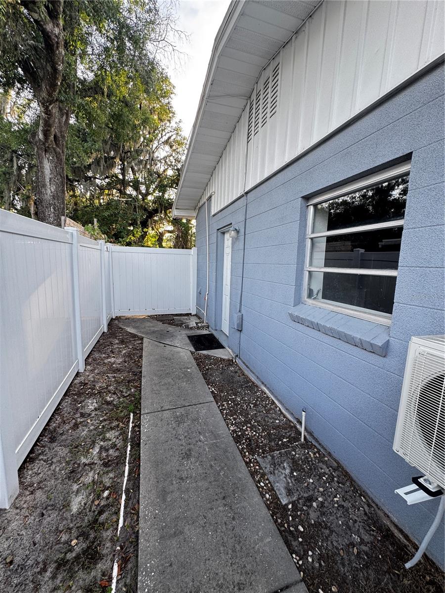 309 BELLE CLAIRE PL, TEMPLE TERRACE, FL — photo 30