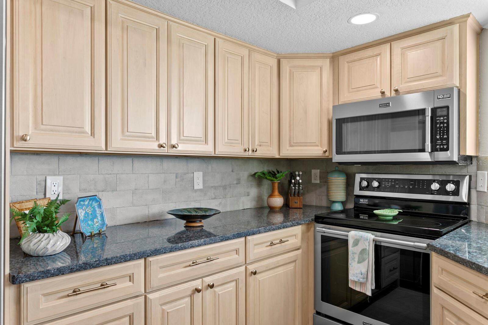 16332 GULF BLVD #3B, REDINGTON BEACH, FL — photo 20