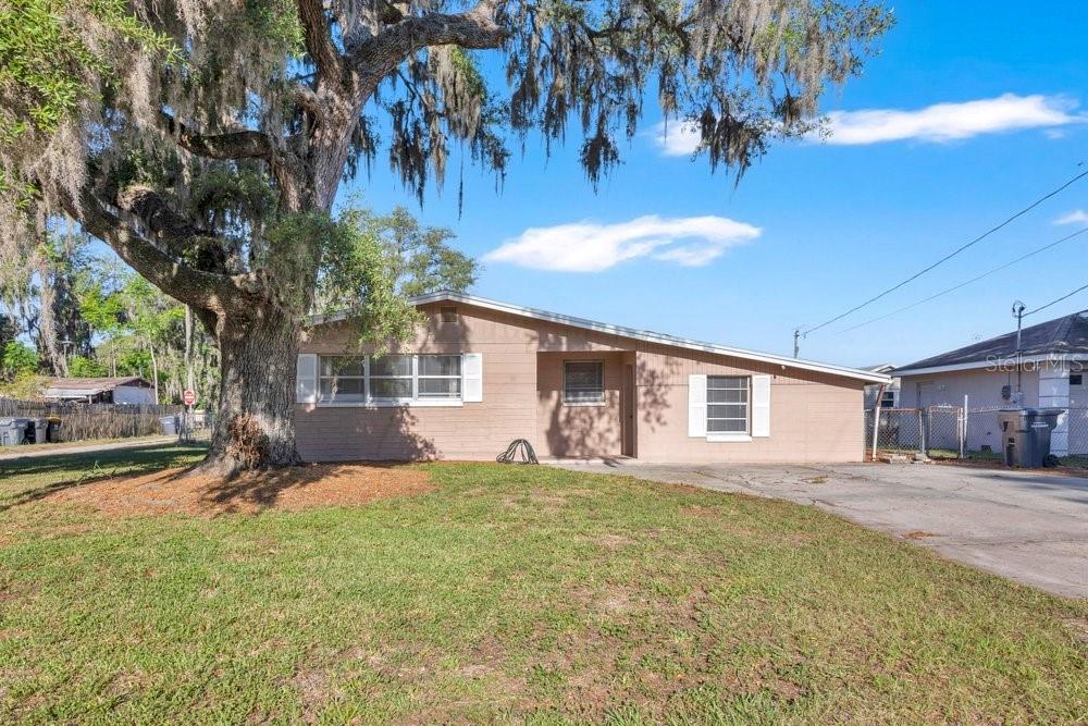 218 DENNIS AVE, WINTER HAVEN, FL