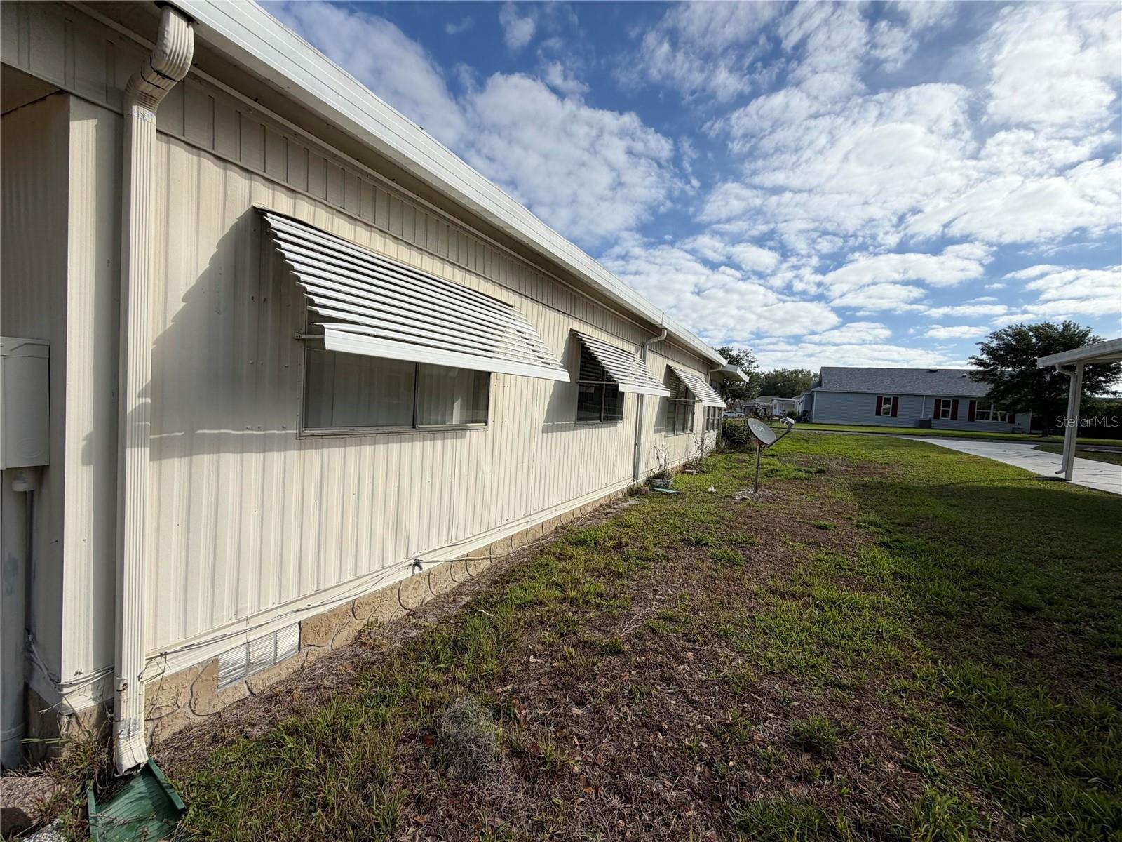 930 TARRSON BLVD, LADY LAKE, FL — photo 43