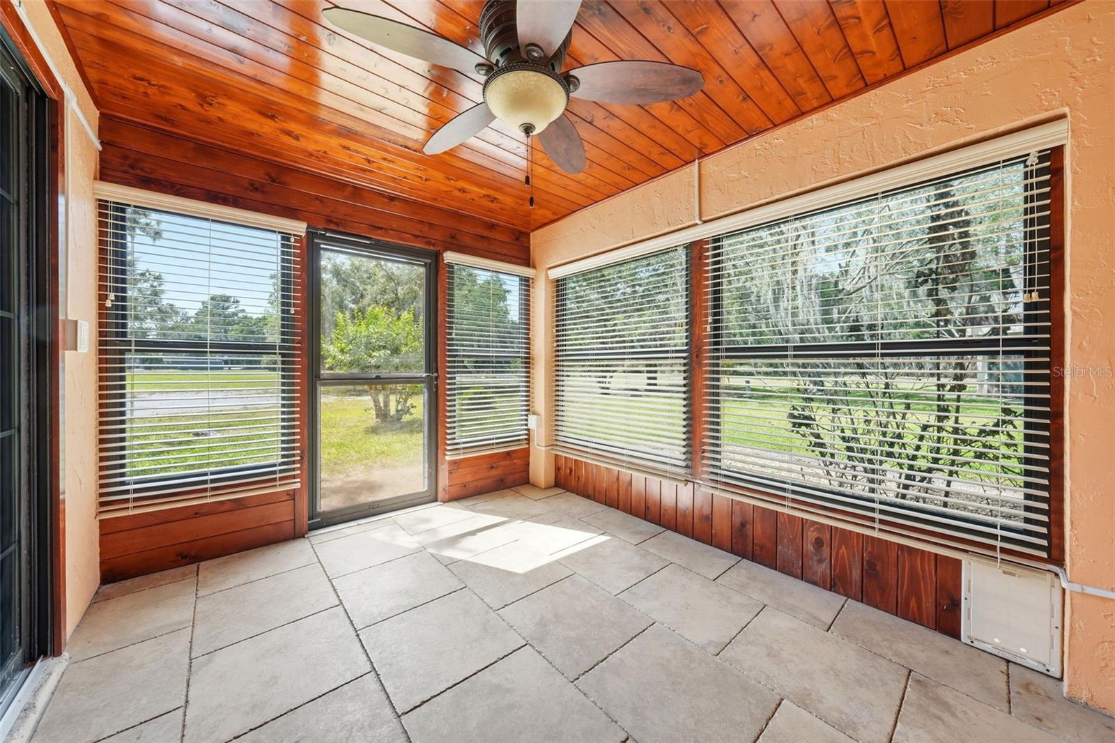 100 E OAK TERRACE DR #B2, LEESBURG, FL — photo 11