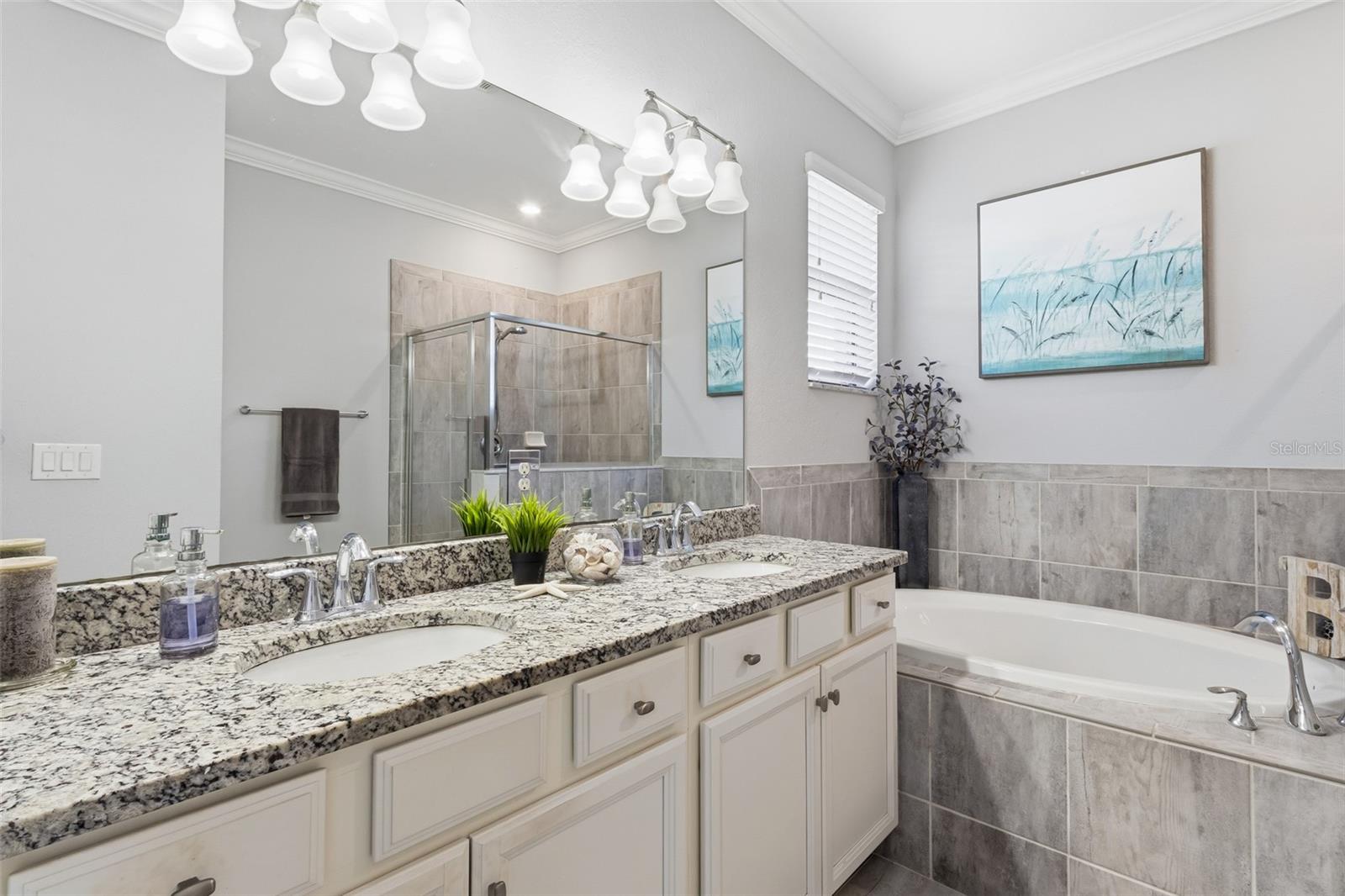 10103 MARBELLA DR, BRADENTON, FL — photo 36