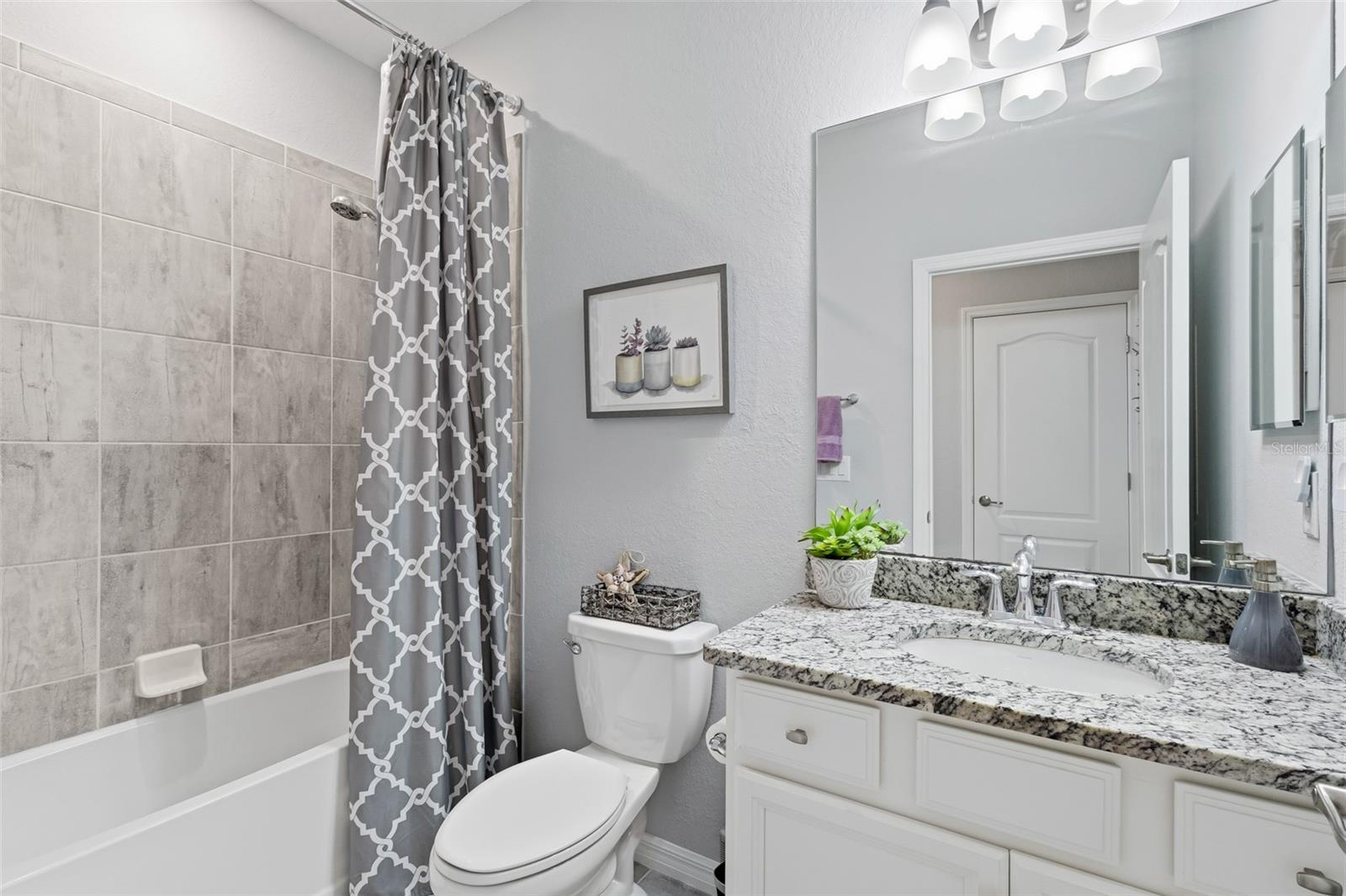 10103 MARBELLA DR, BRADENTON, FL — photo 41