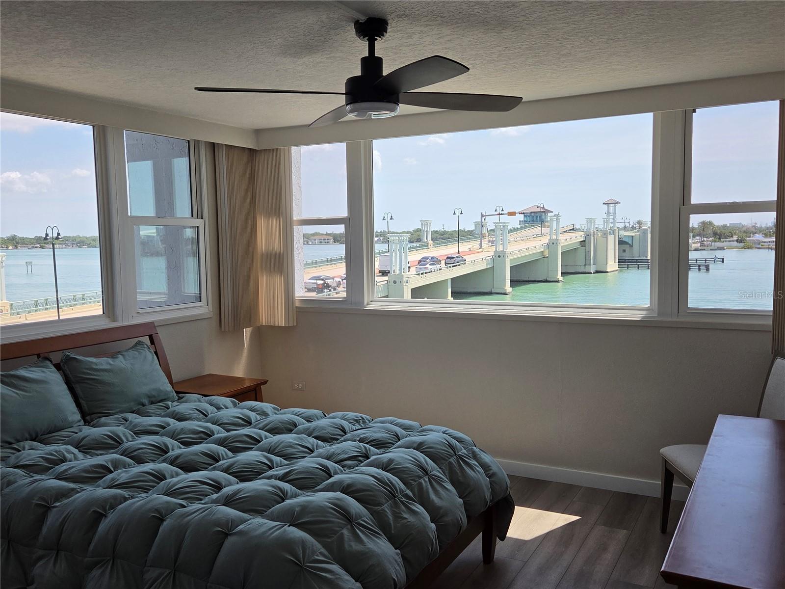 500 TREASURE ISLAND CSWY #307, TREASURE ISLAND, FL — photo 3