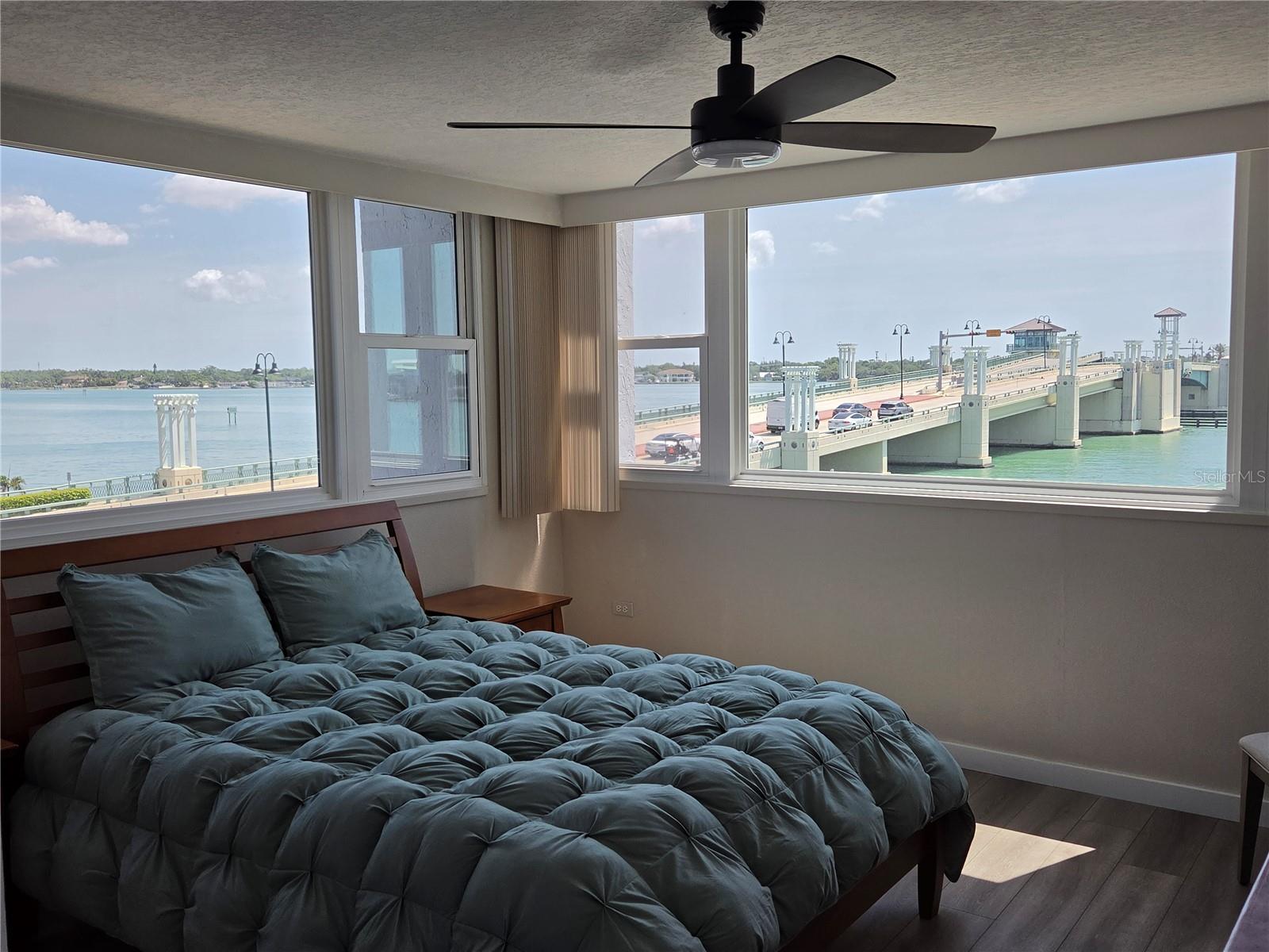 500 TREASURE ISLAND CSWY #307, TREASURE ISLAND, FL — photo 5
