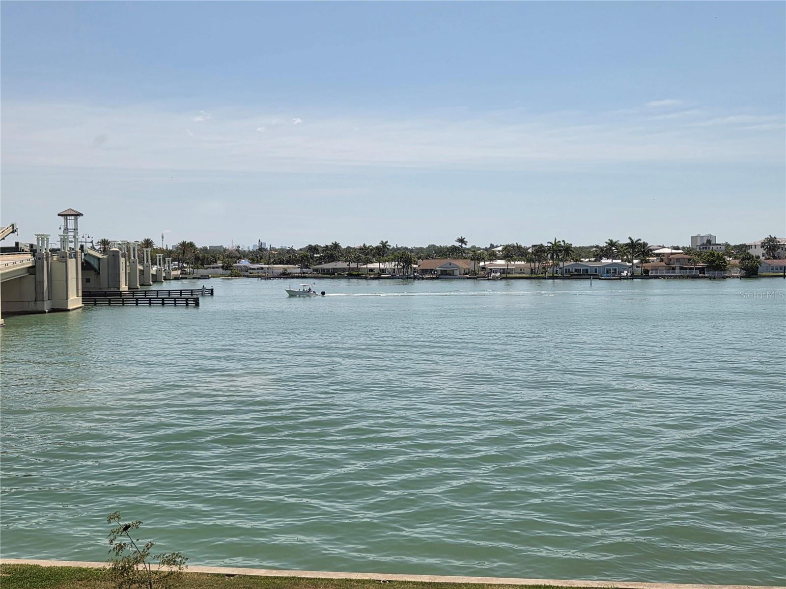 500 TREASURE ISLAND CSWY #307, TREASURE ISLAND, FL — photo 31