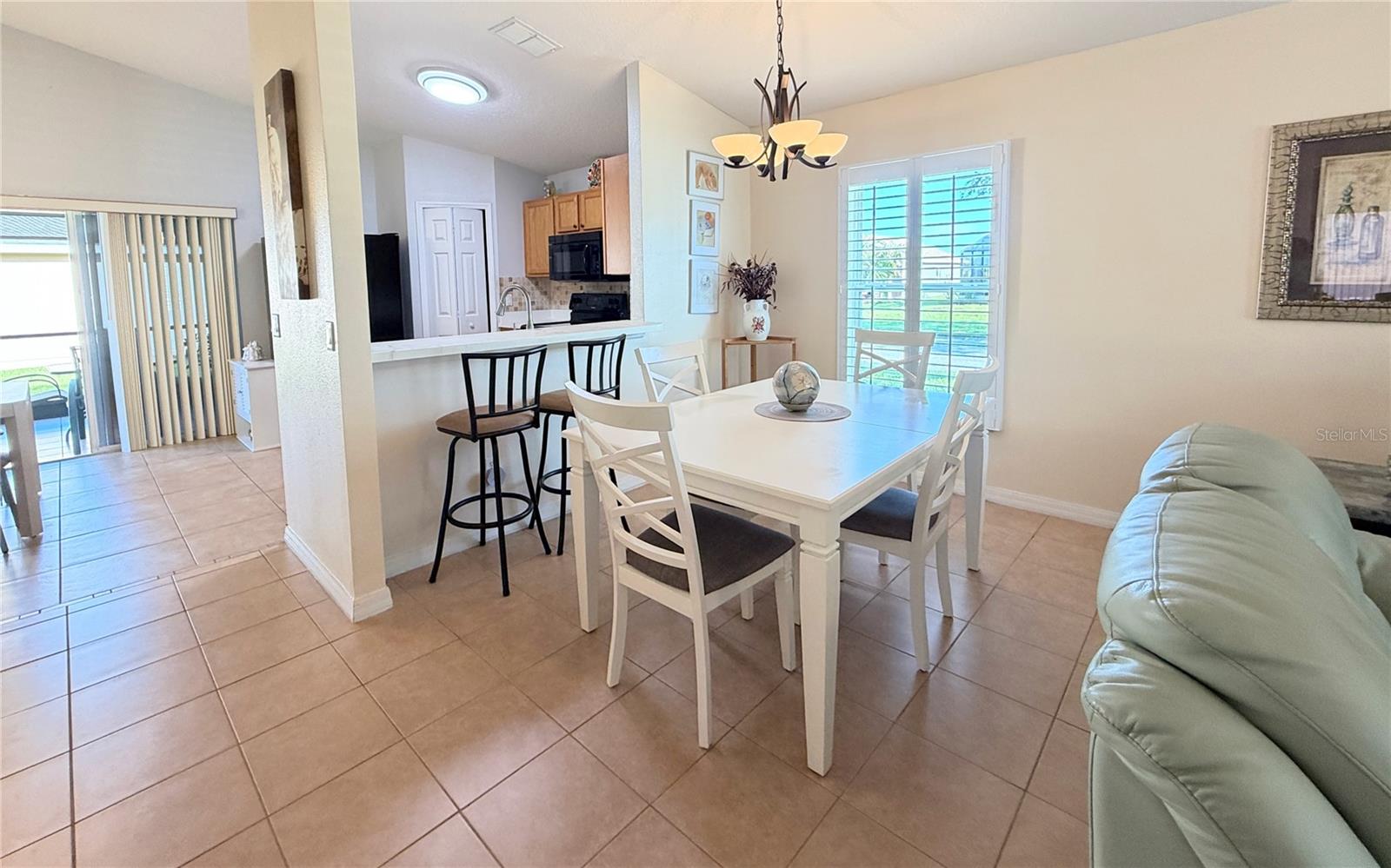 537 GRAND CANAL DR, POINCIANA, FL — photo 6