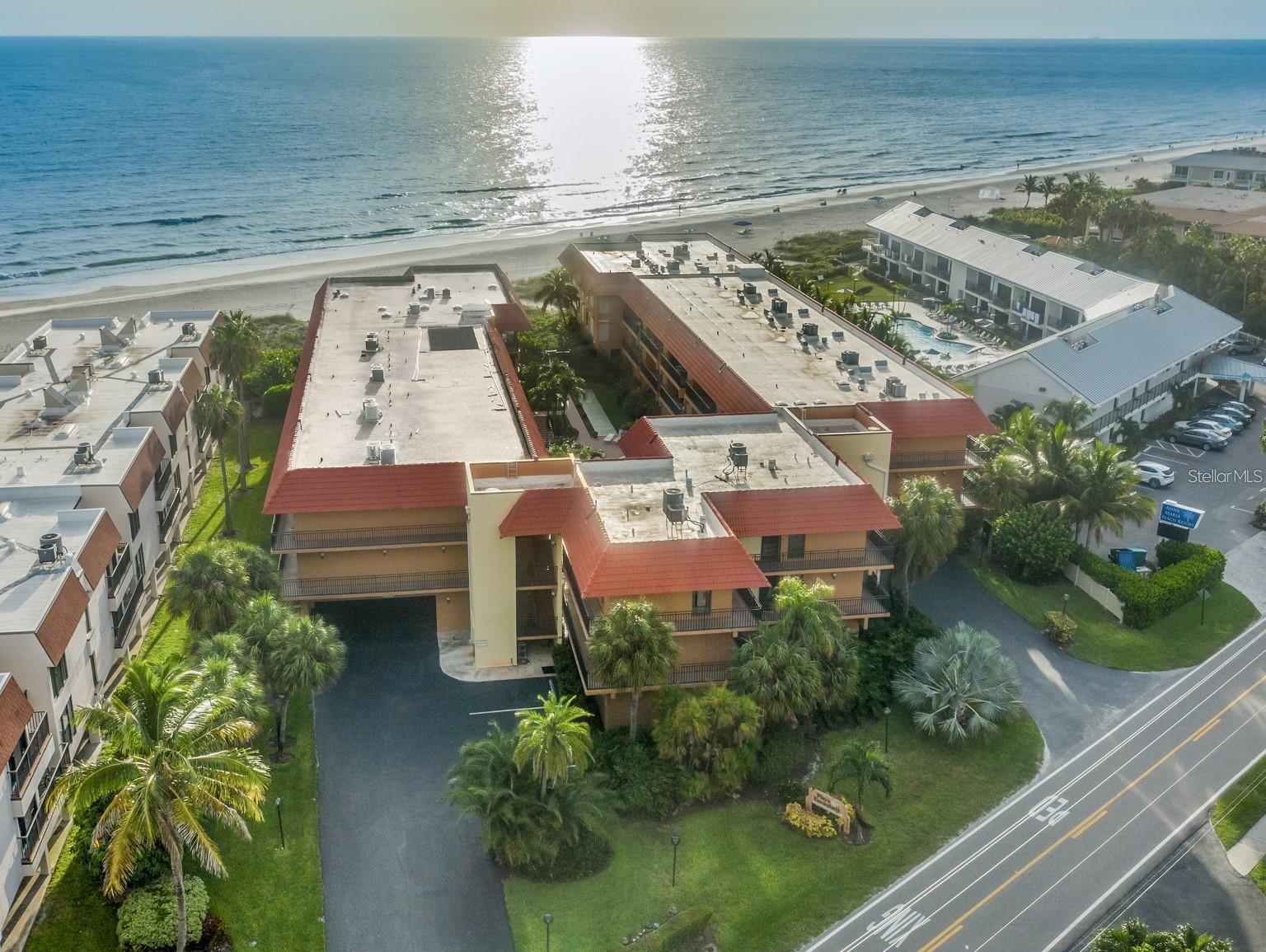 6006 GULF DR #207, HOLMES BEACH, FL