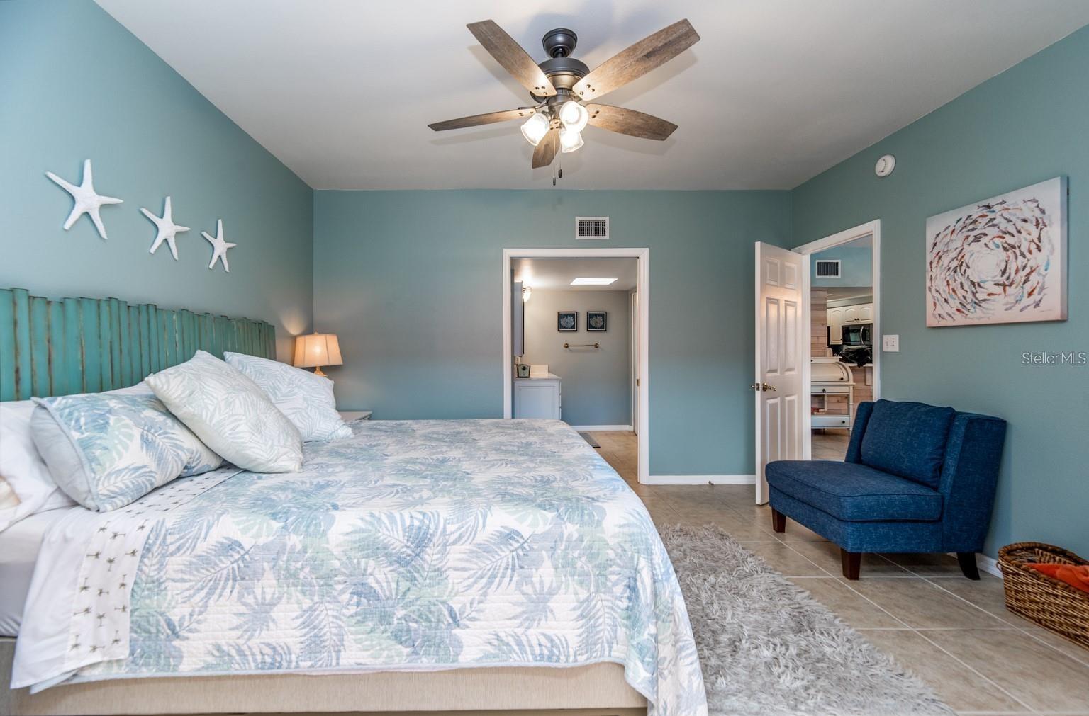 6006 GULF DR #207, HOLMES BEACH, FL — photo 22