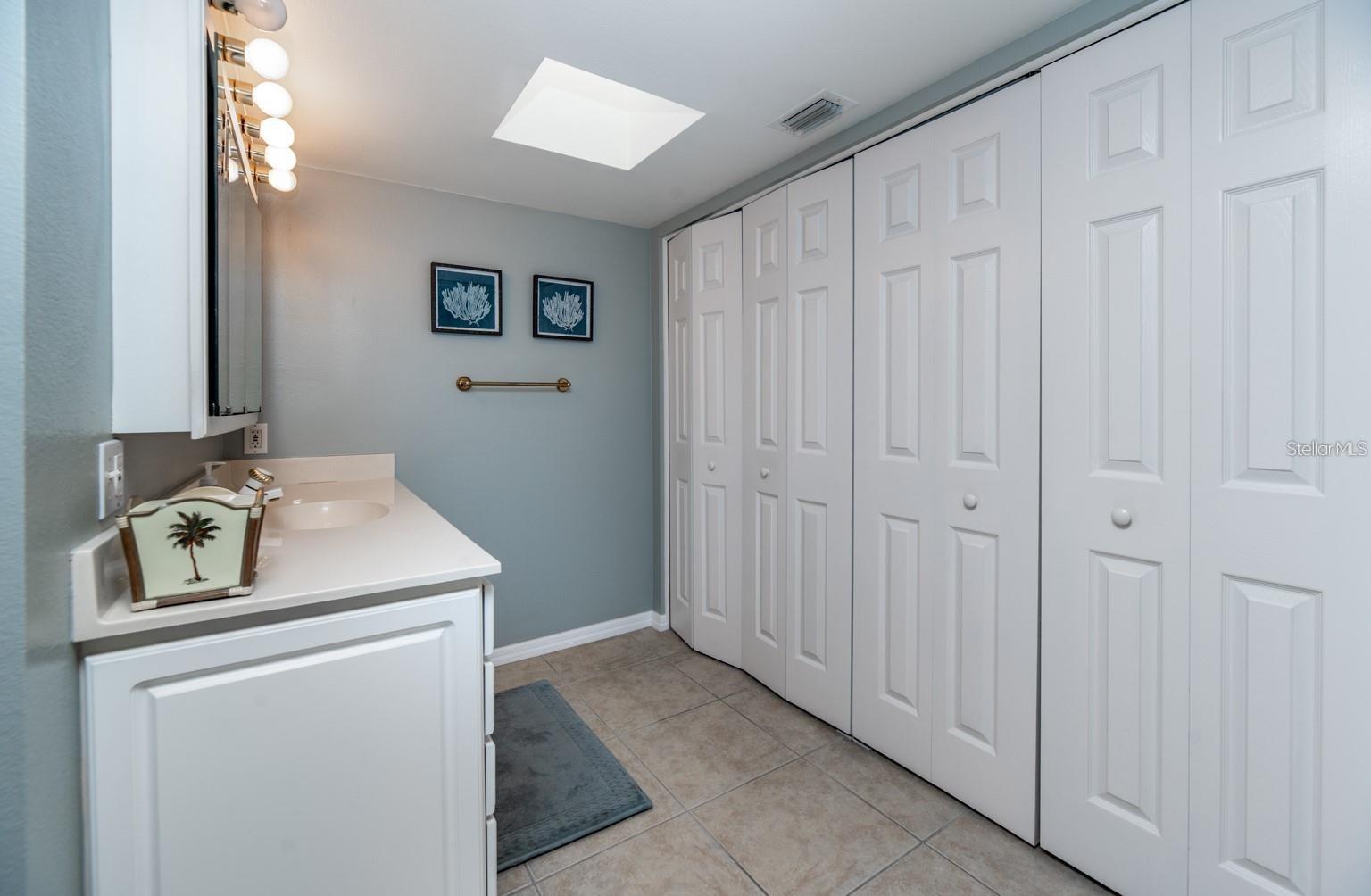 6006 GULF DR #207, HOLMES BEACH, FL — photo 24
