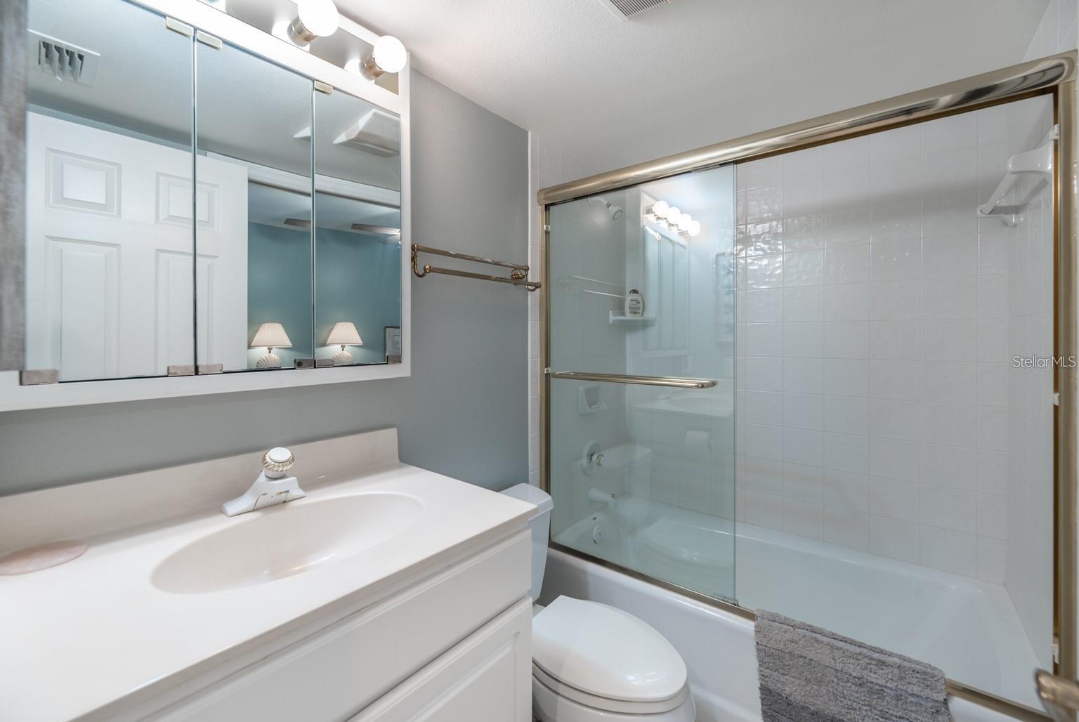6006 GULF DR #207, HOLMES BEACH, FL — photo 31