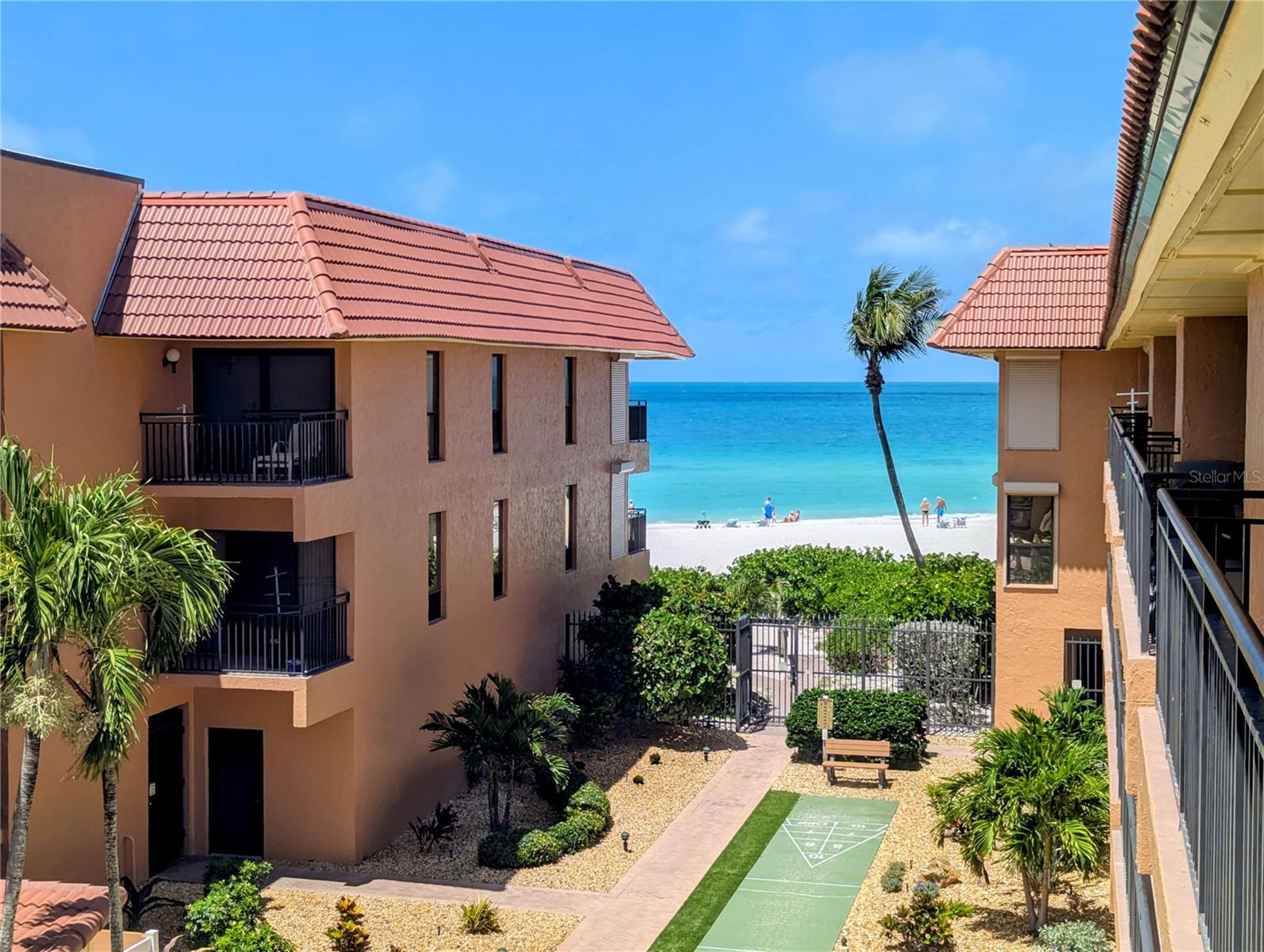 6006 GULF DR #207, HOLMES BEACH, FL — photo 2