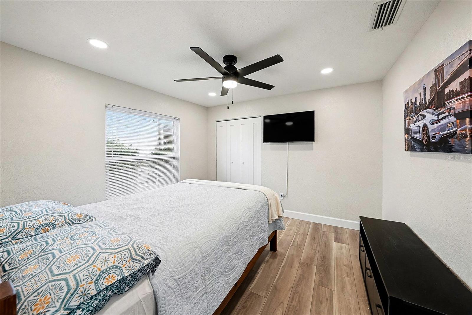 11325 GLENMONT DR, TAMPA, FL — photo 17