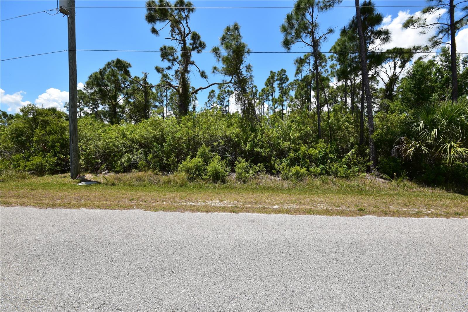 8337 HEBRON RD, PORT CHARLOTTE, FL