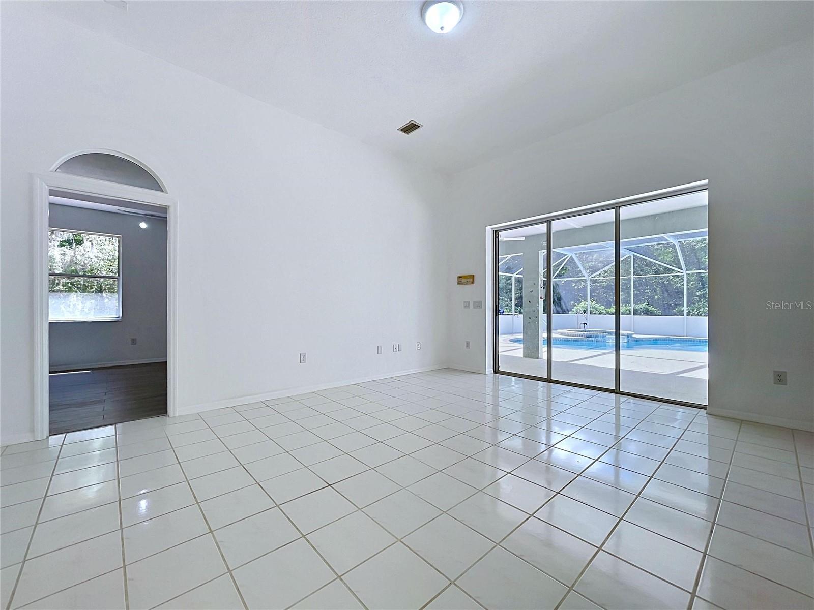 464 E LIBERTY ST, HERNANDO, FL — photo 41